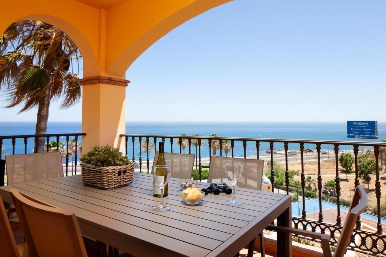 Mijas Costa Dolphin Views By Alfresco Stays El Faro المظهر الخارجي الصورة